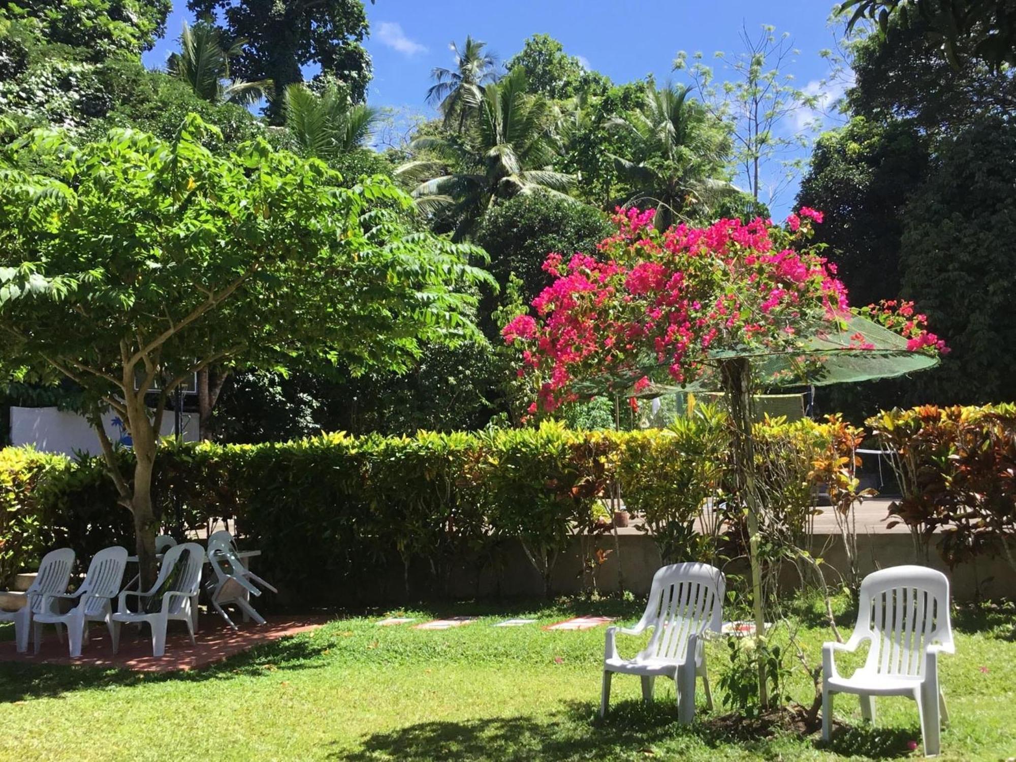 Camiguin Lanzones Resort マンバヤオ エクステリア 写真